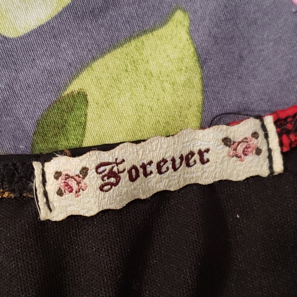 Forever Glam Satin Cami Top M - Picture 4 of 8